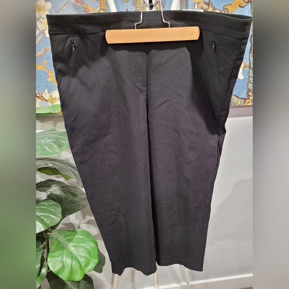 Addition Elle Michel Studio Classic Black Dress Capri Straight Leg Size 18